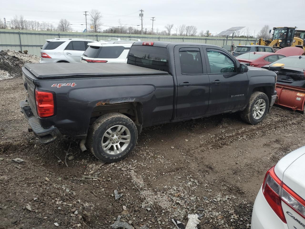 2014 Chevrolet Silverado - Image 3