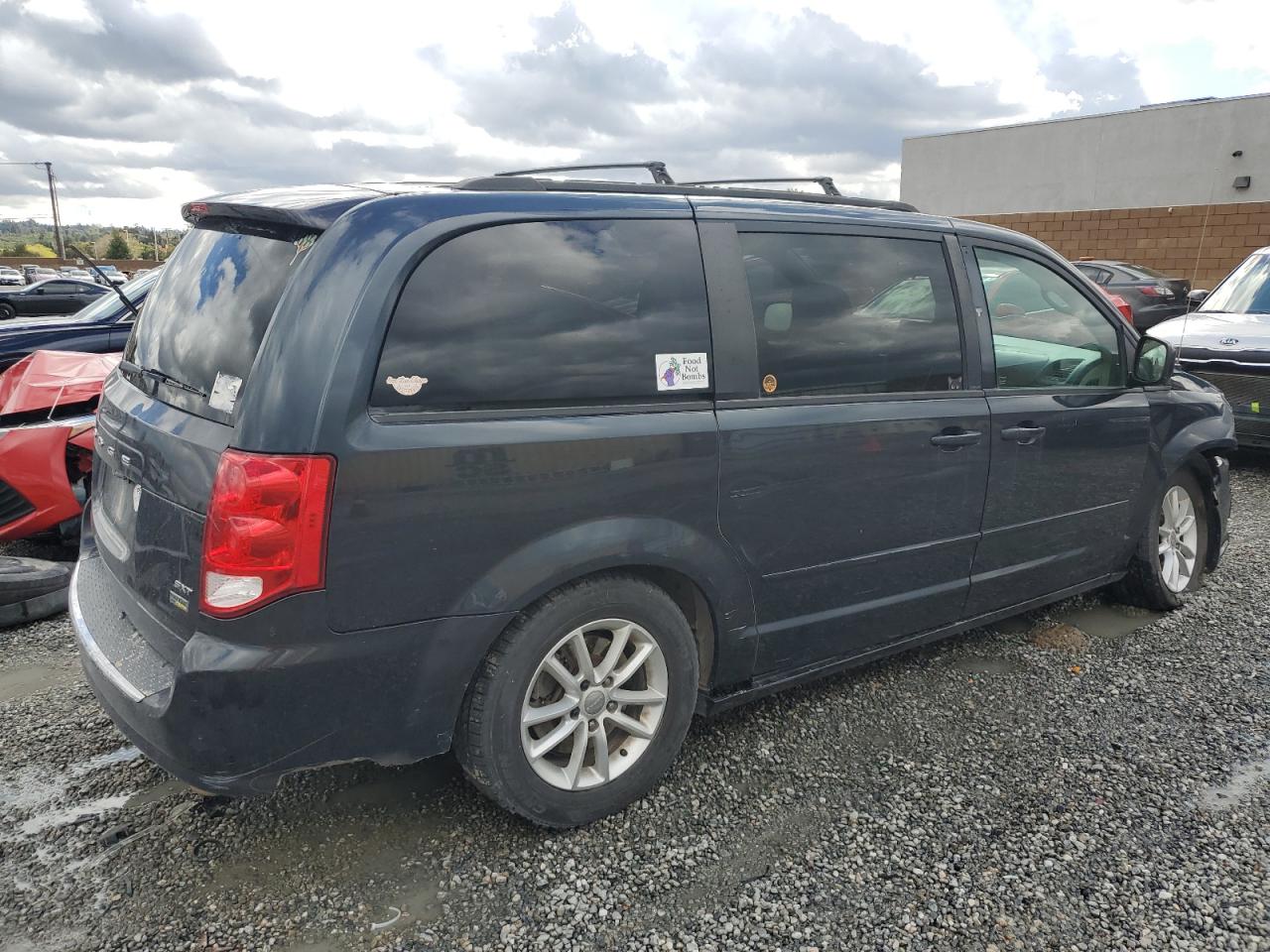 2014 Dodge Caravan - Image 3