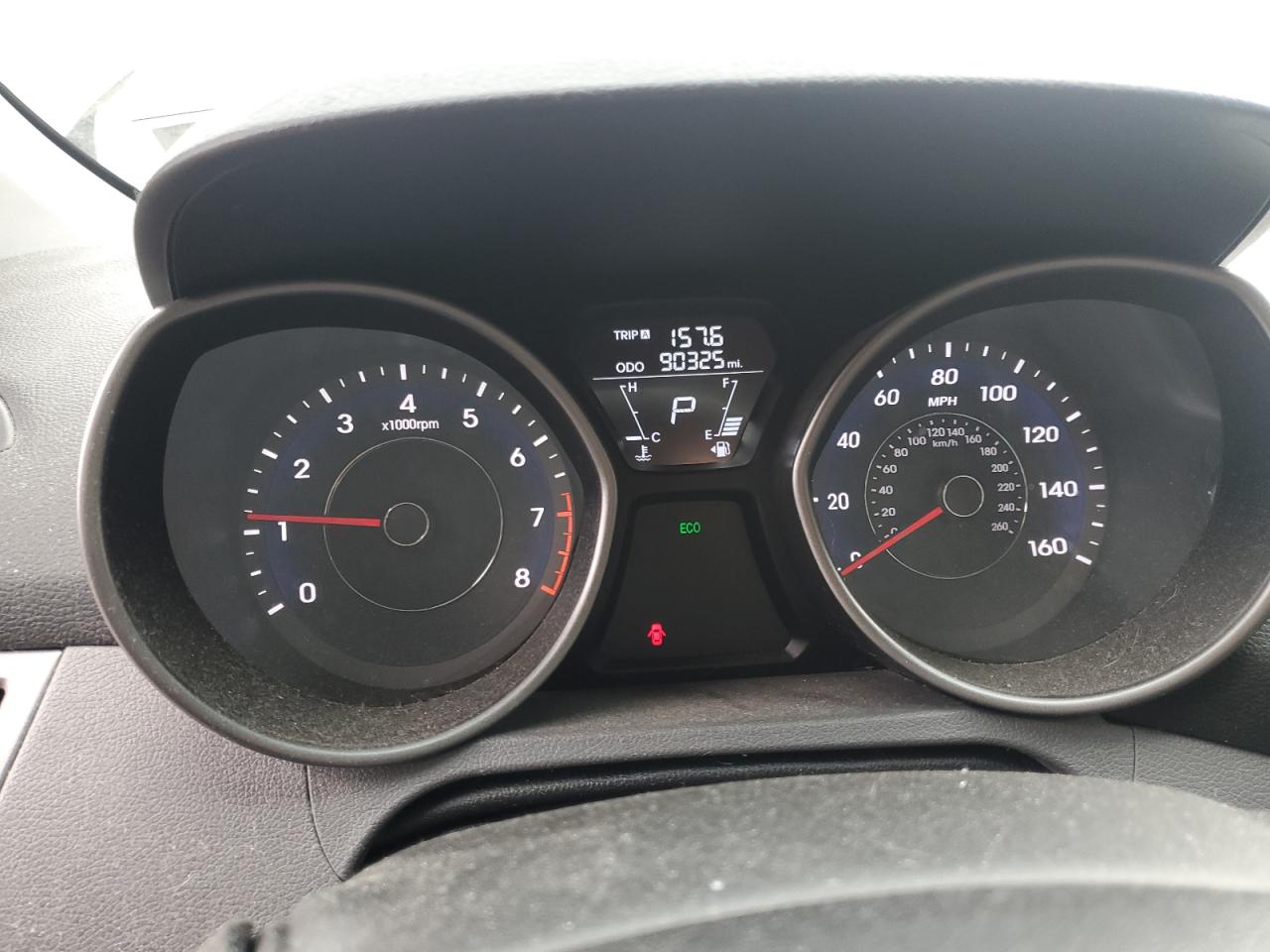 2013 Hyundai Elantra - Image 9