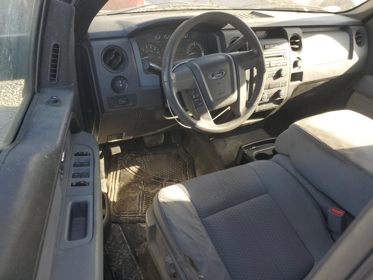 2011 Ford F-150 - Image 8