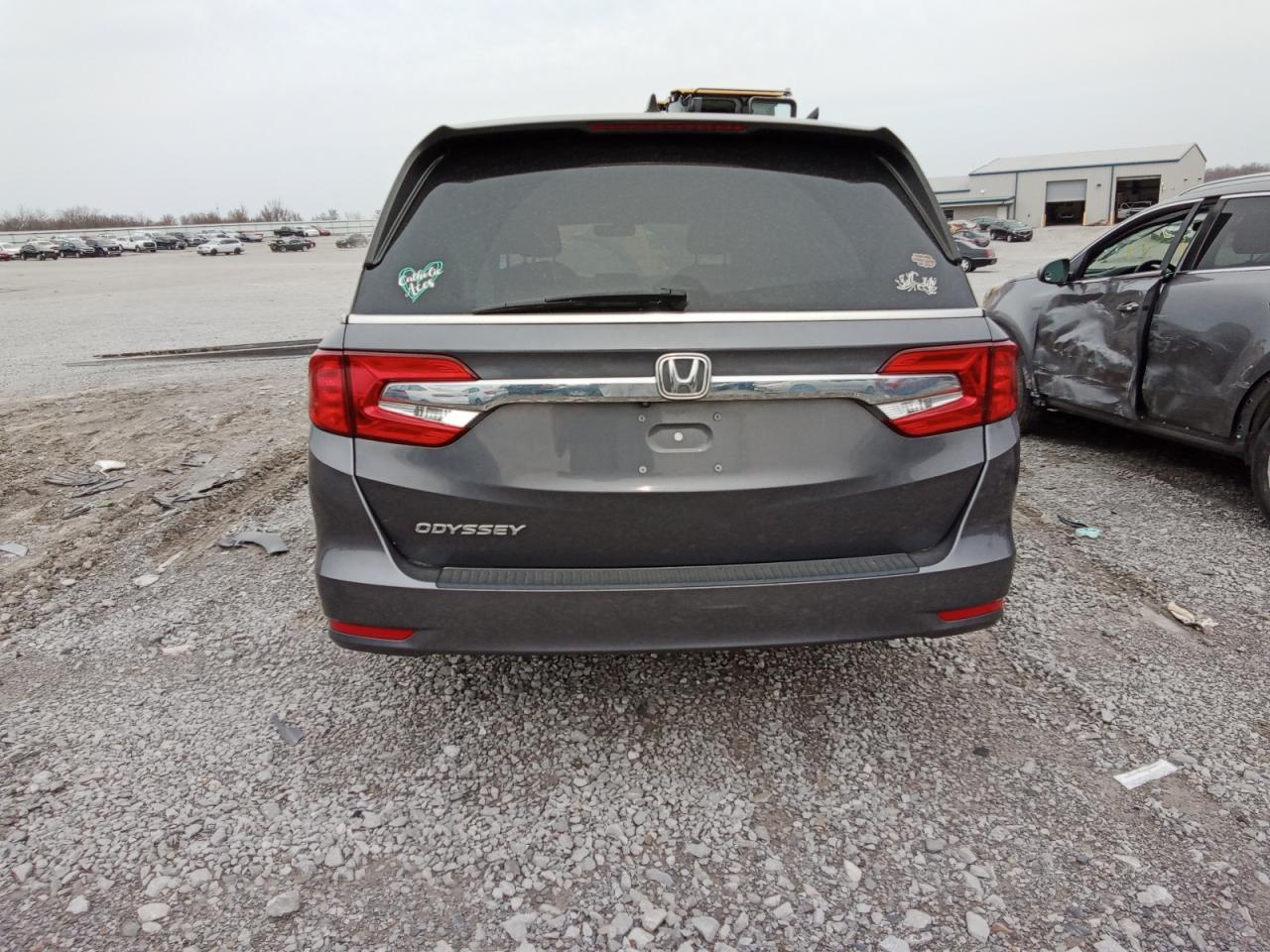 2018 Honda Odyssey - Image 6