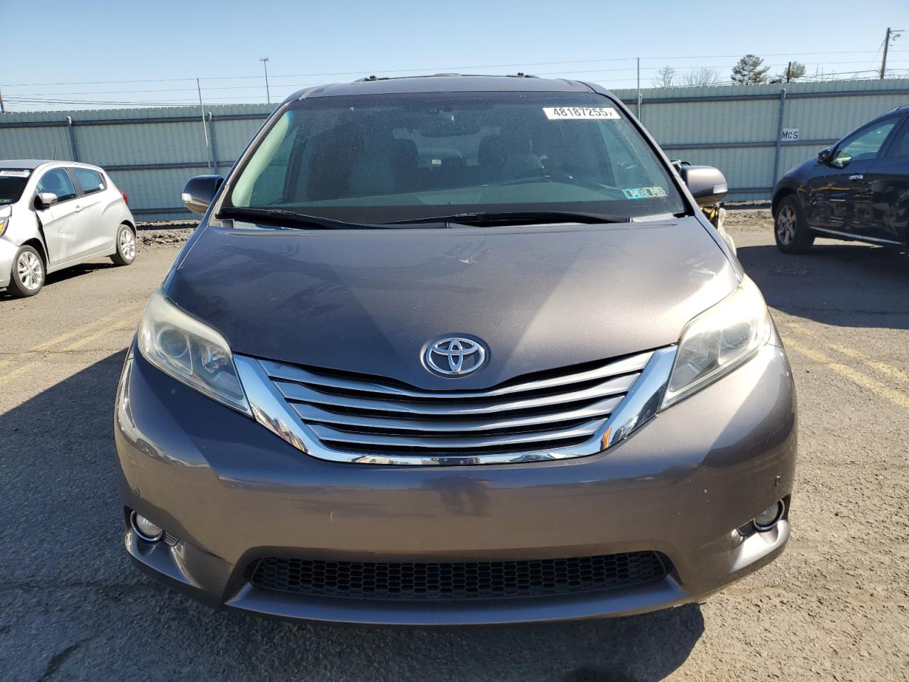 2015 Toyota Sienna - Image 5