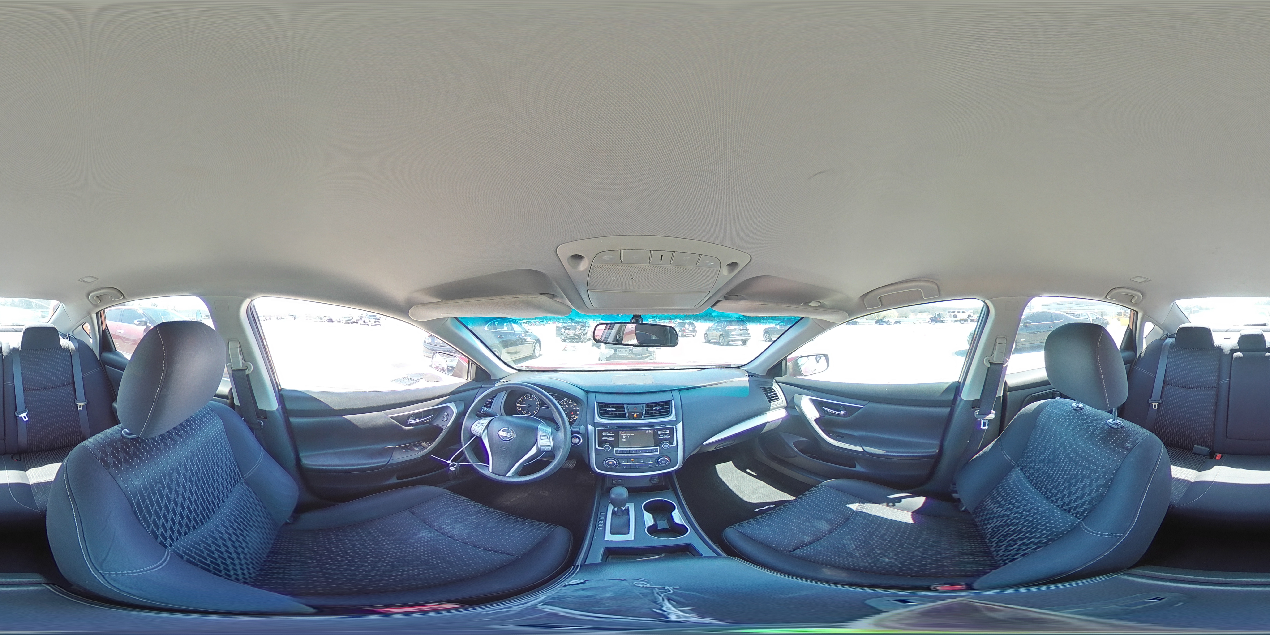 2016 Nissan Altima - Image 13