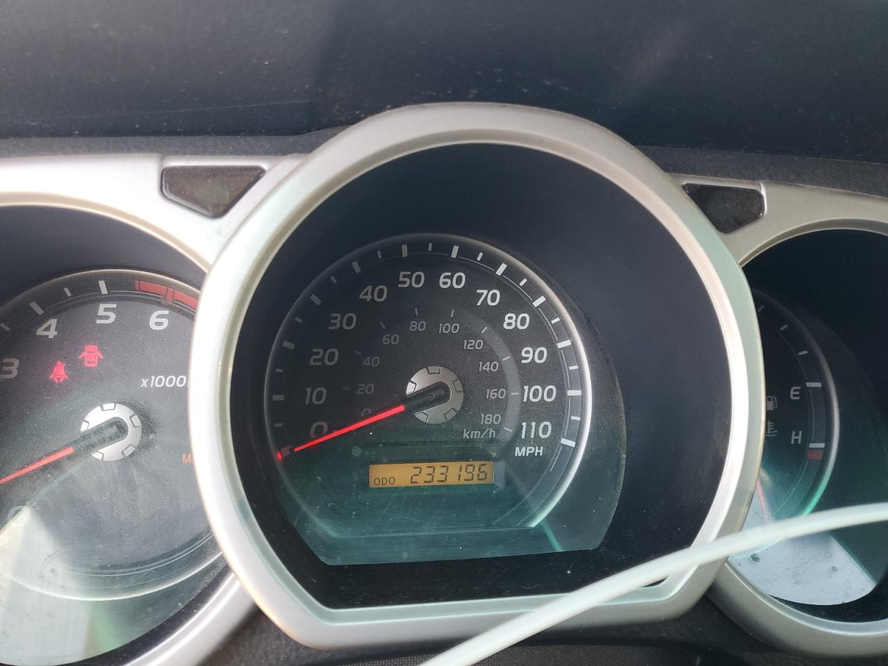 2003 Toyota 4Runner - Image 9