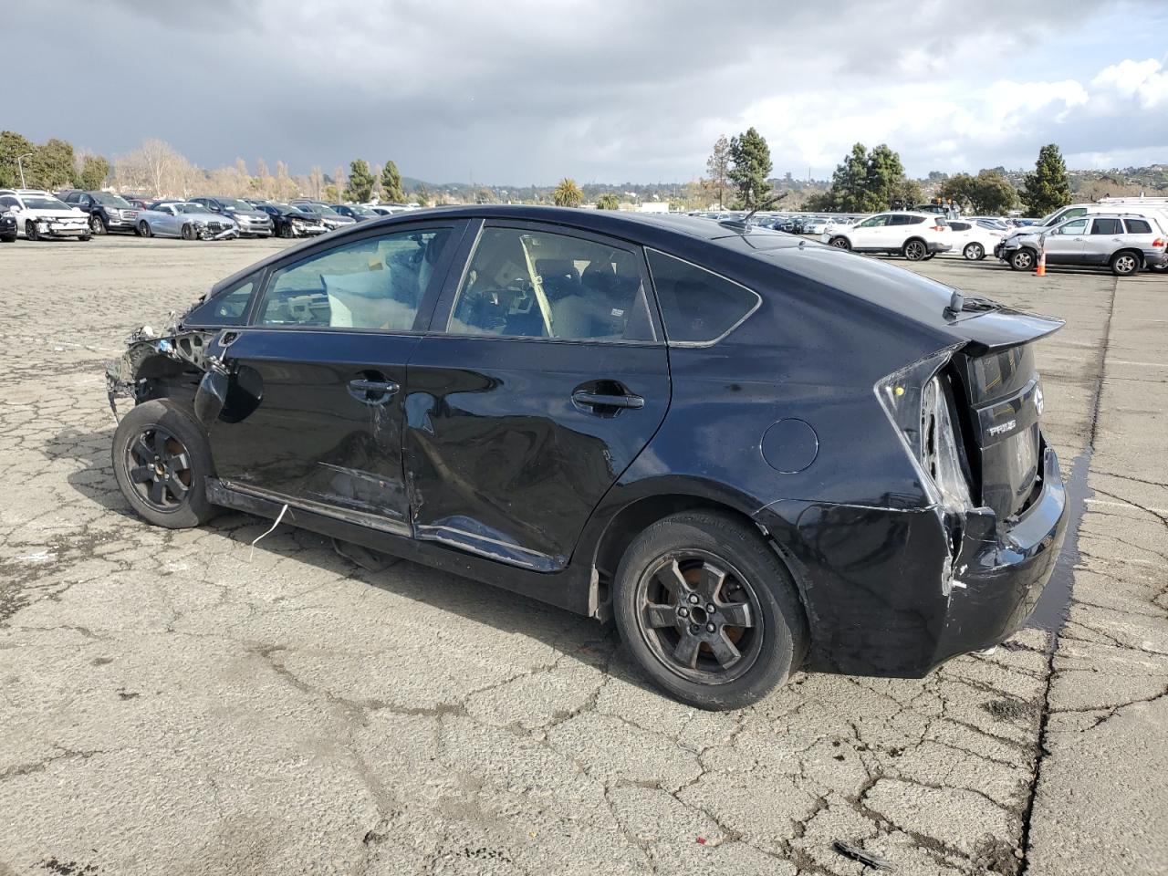 2011 Toyota Prius - Image 2
