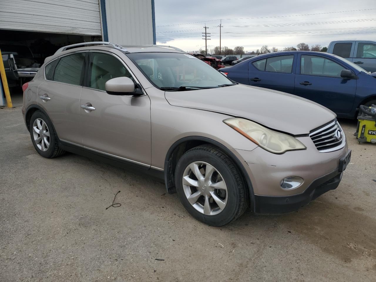 2008 Infiniti EX - Image 4