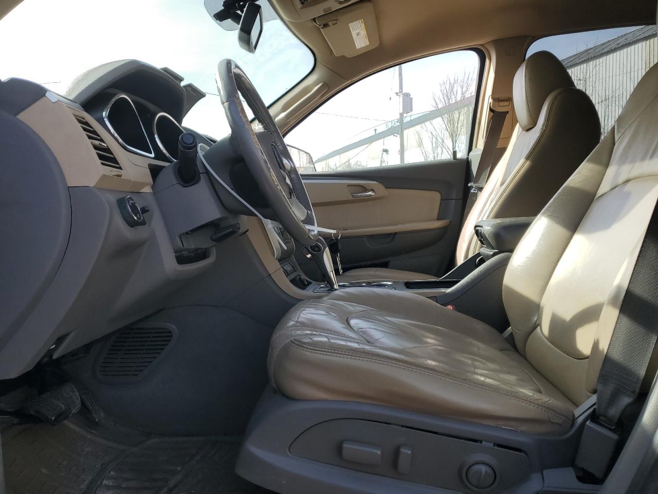 2009 Chevrolet Traverse - Image 7