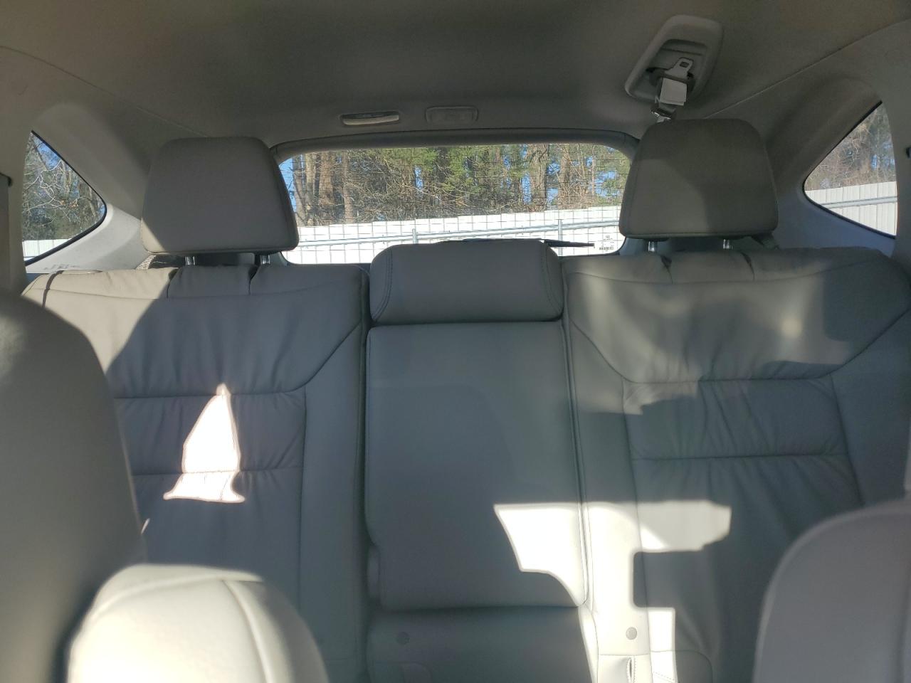 2012 Honda CR-V - Image 10