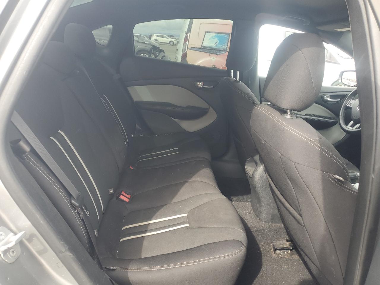 2014 Dodge Dart - Image 10