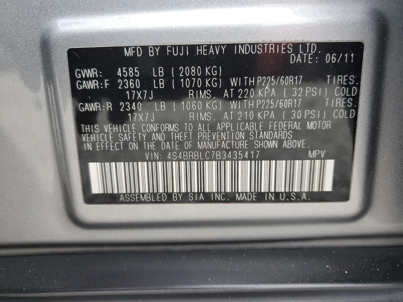 2011 Subaru Outback - Image 13