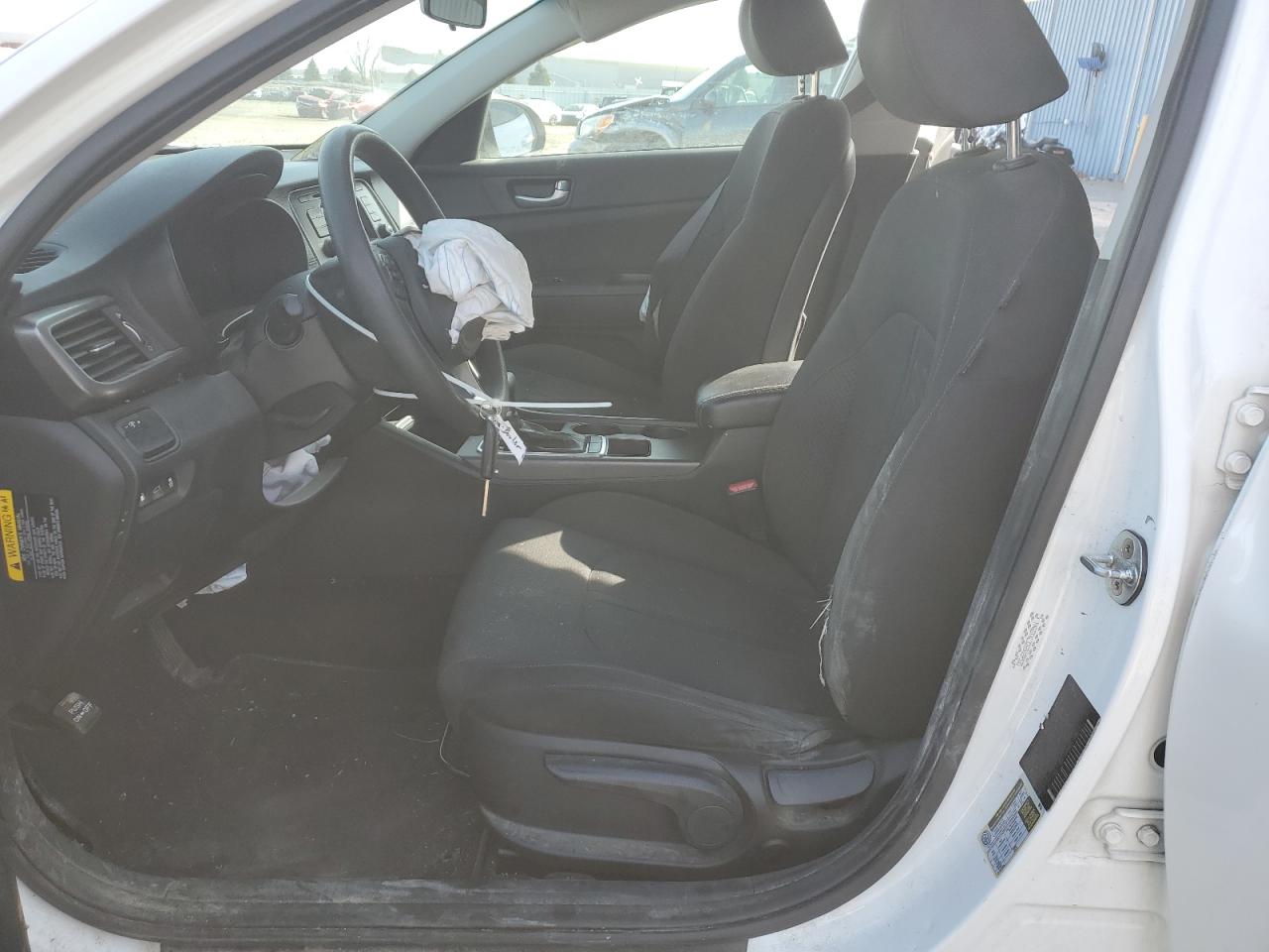 2016 Kia Optima - Image 7