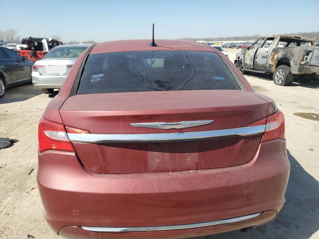 2012 Chrysler 200 - Image 6