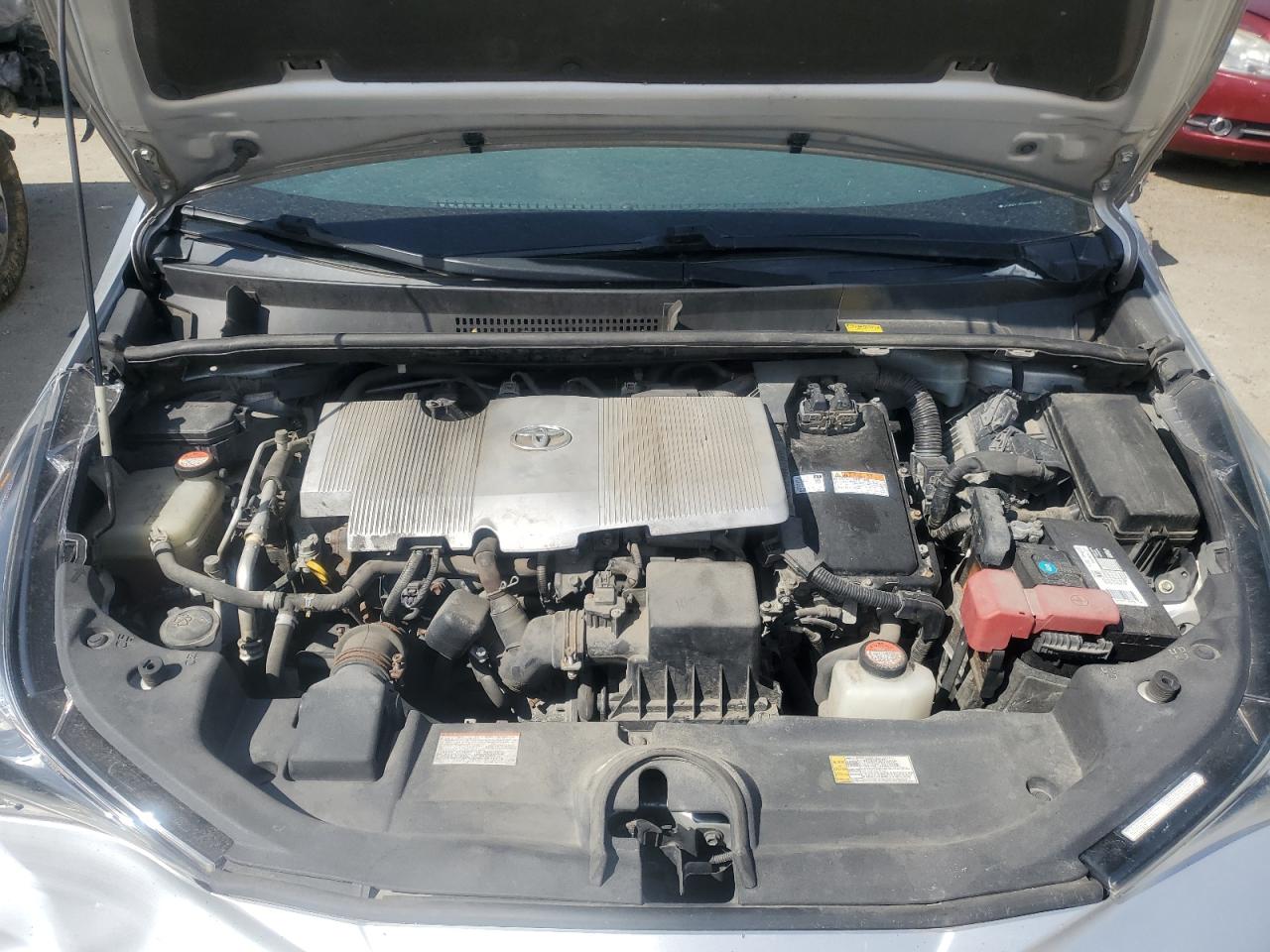 2016 Toyota Prius - Image 11