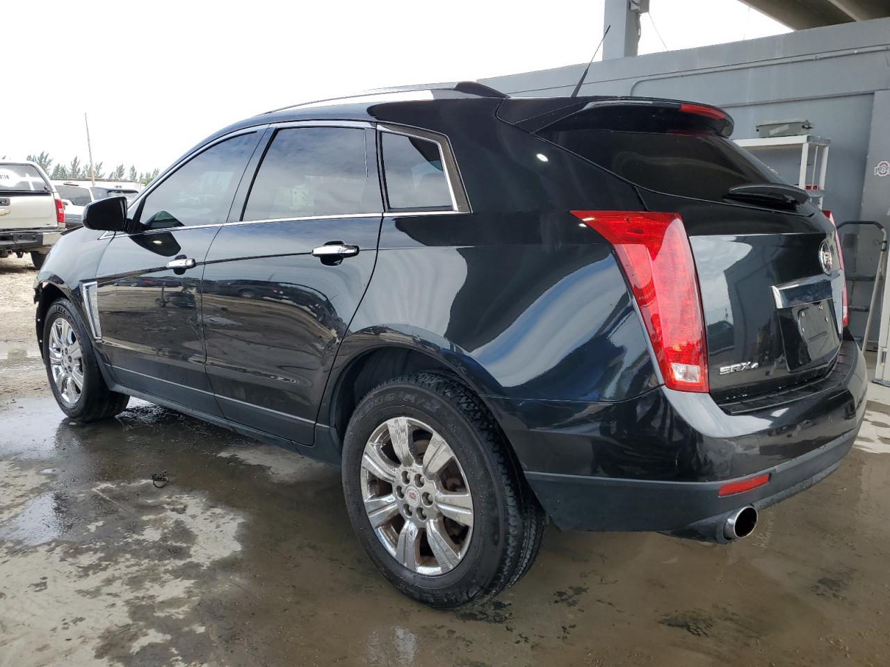 2014 Cadillac SRX - Image 2