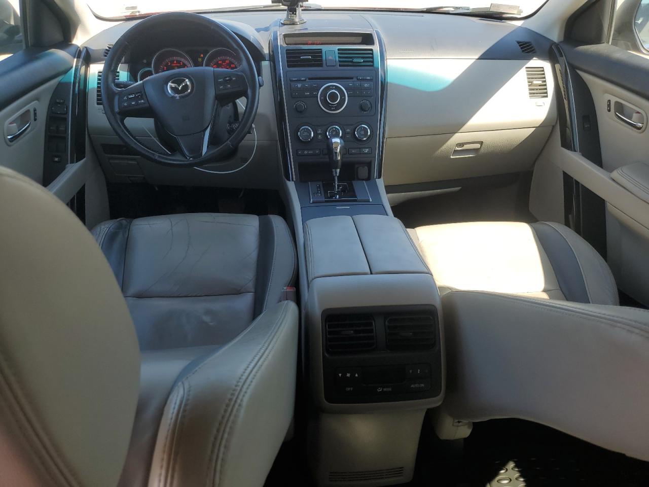2010 Mazda CX-9 - Image 8