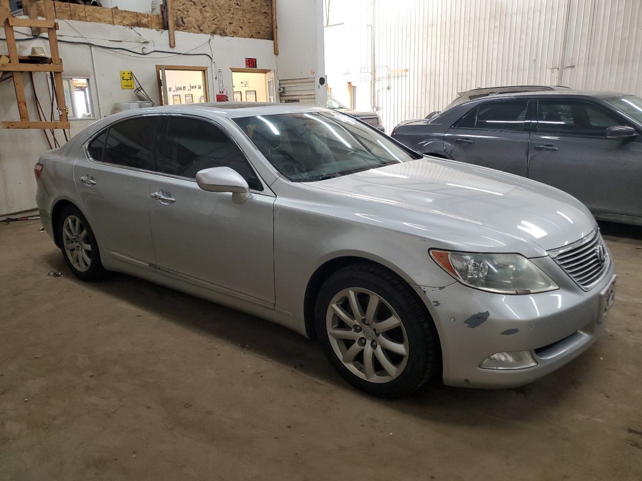 2008 Lexus LS - Image 4