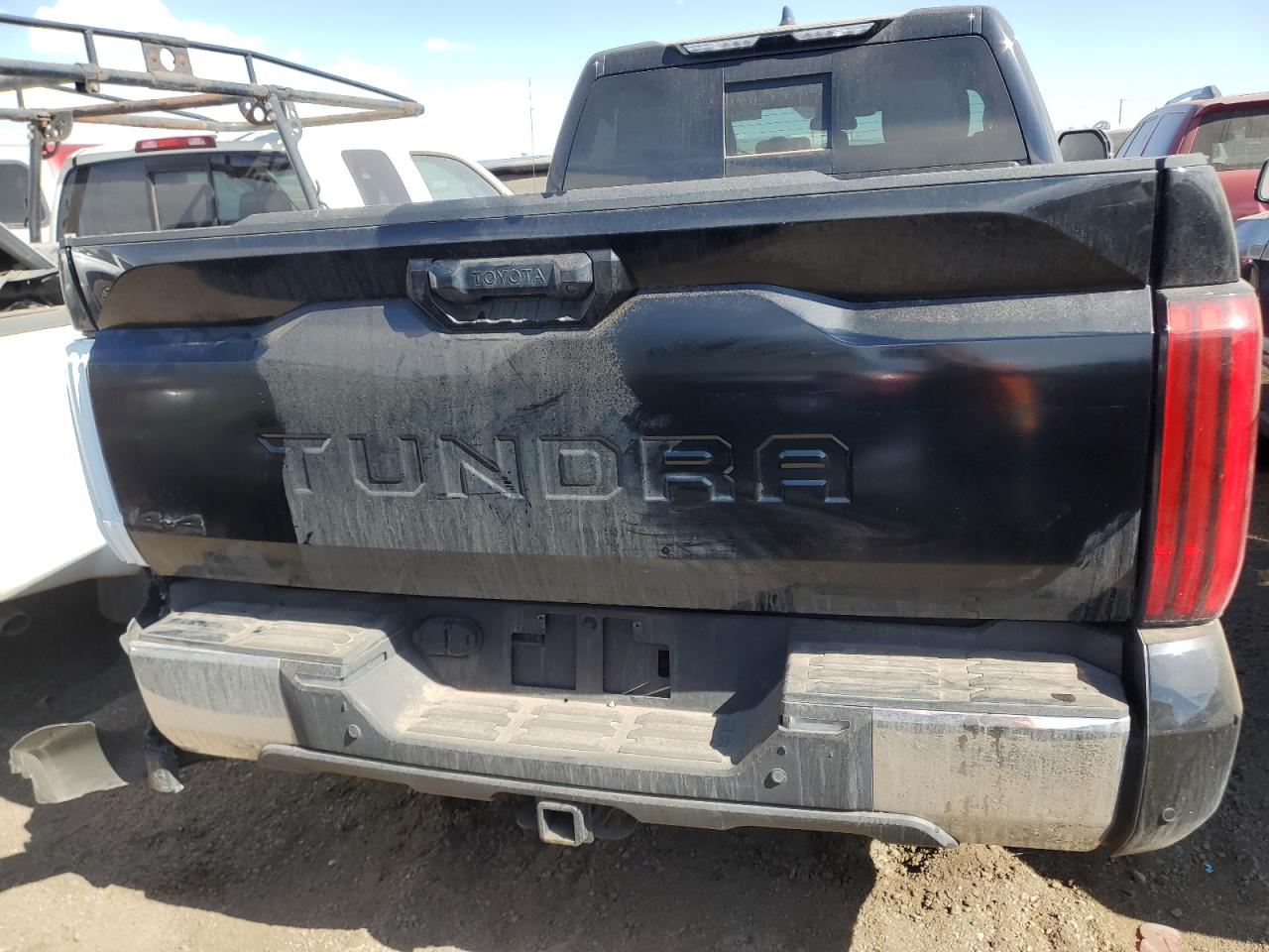 2022 Toyota Tundra - Image 6