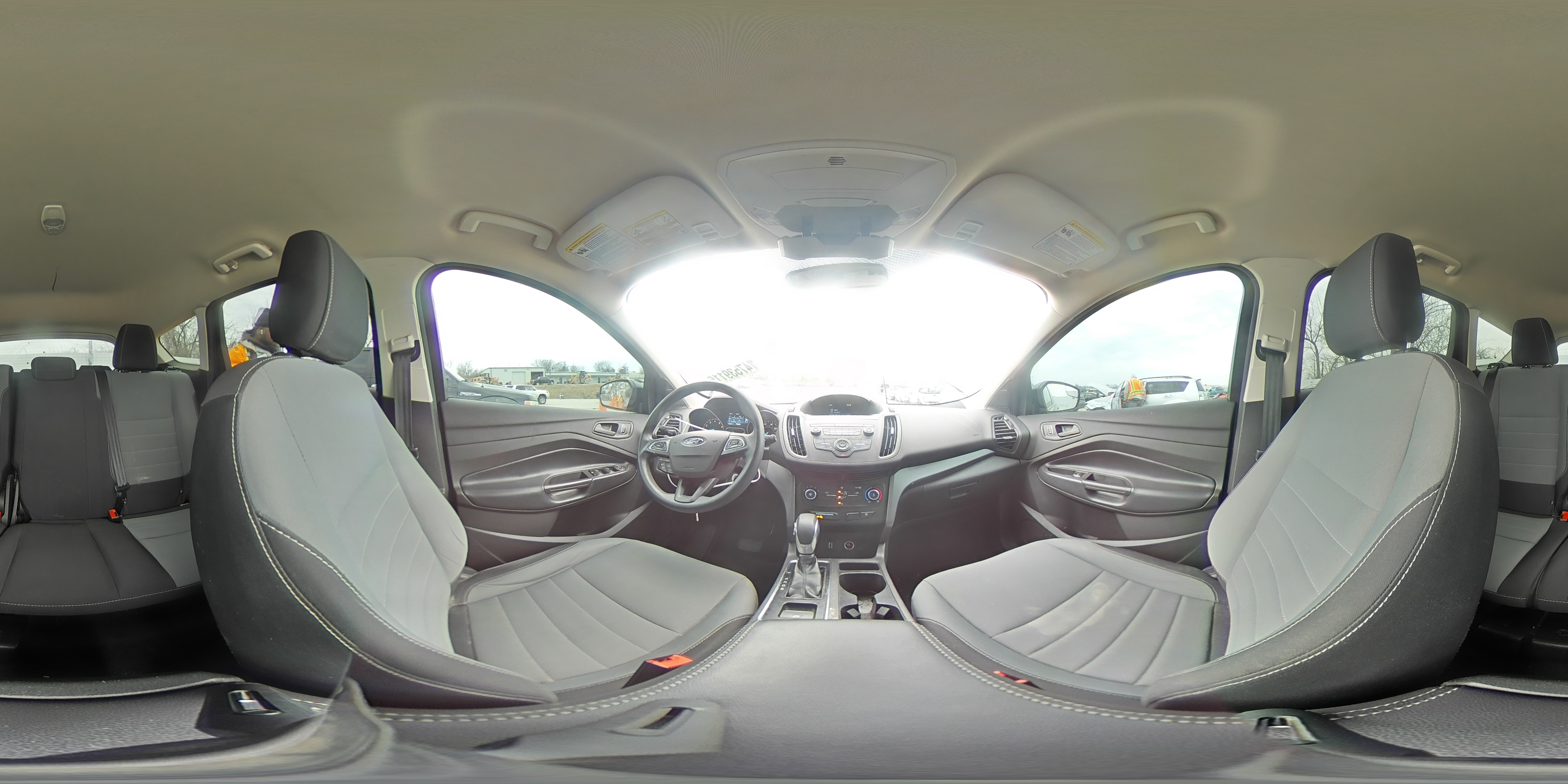 2019 Ford Escape - Image 13