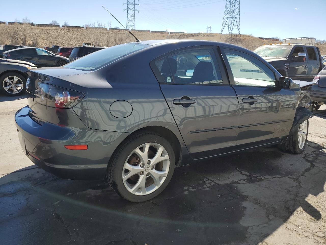 2009 Mazda 3 - Image 3