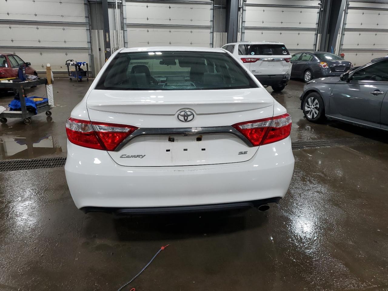 2015 Toyota Camry - Image 6