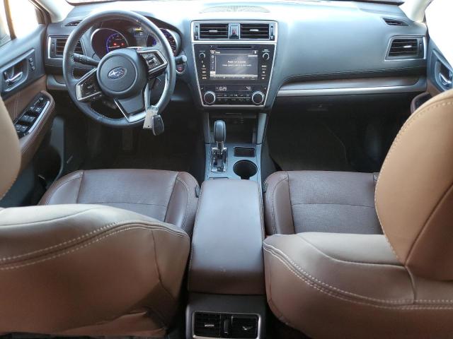  SUBARU OUTBACK 2018 Зеленый