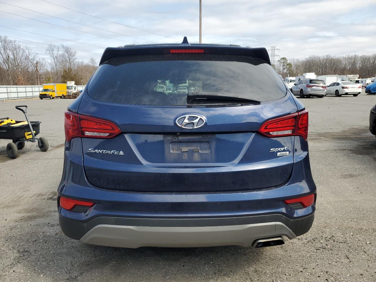 2017 Hyundai Santa Fe - Image 6
