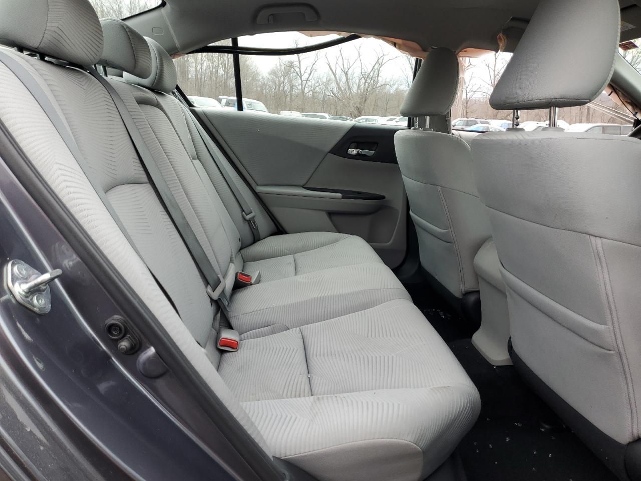 2015 Honda Accord - Image 10