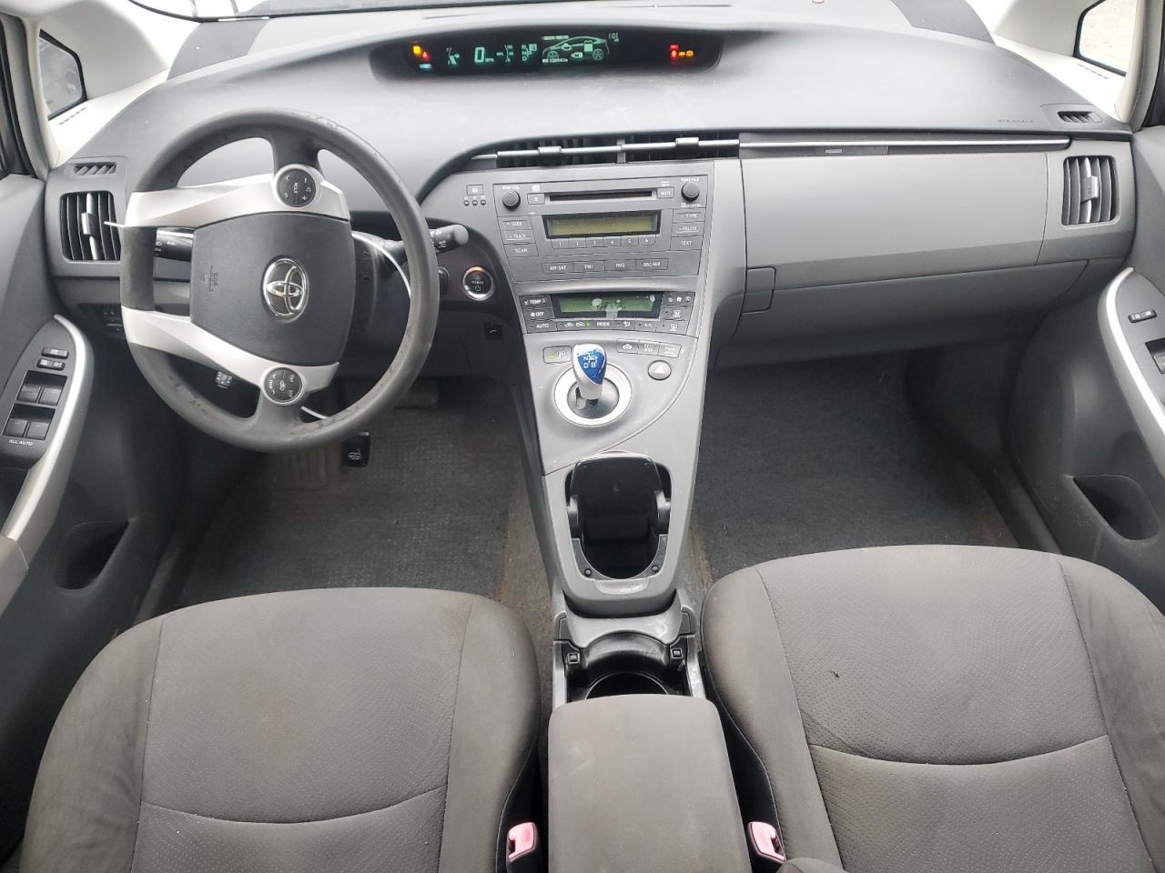 2011 Toyota Prius - Image 8