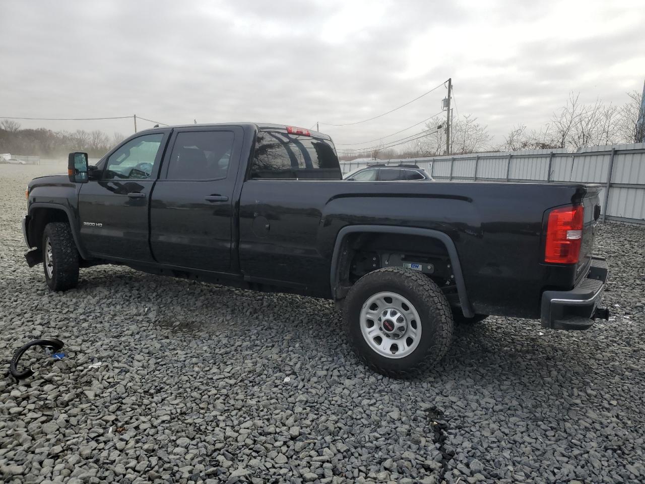 2019 GMC Sierra - Image 2