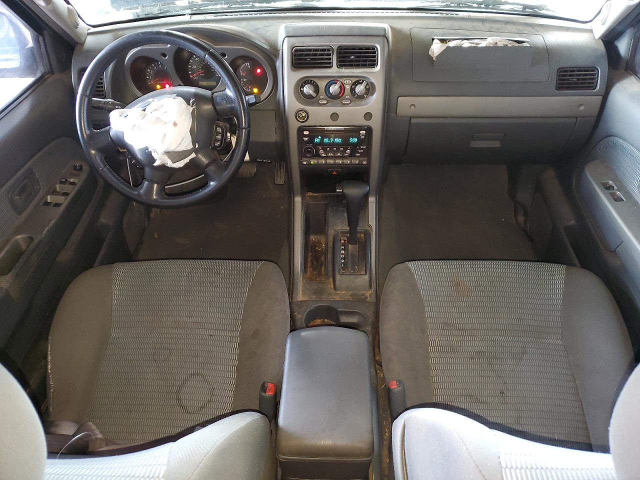2002 Nissan XTerra - Image 8