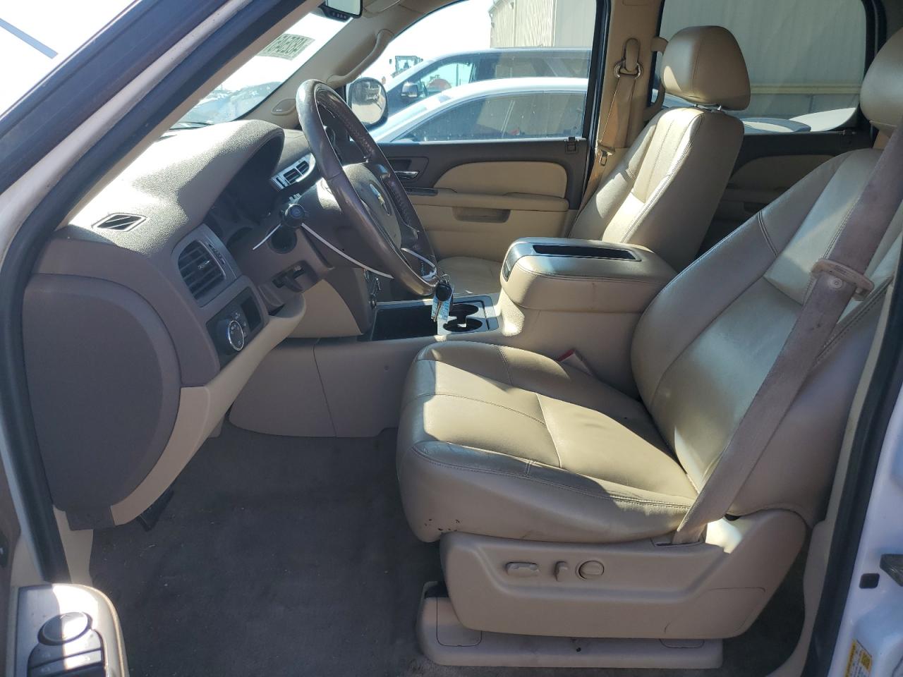 2011 Chevrolet Tahoe - Image 7