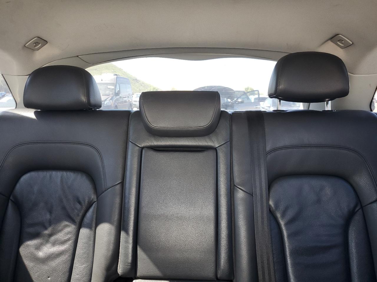 2015 Audi Q5 - Image 10