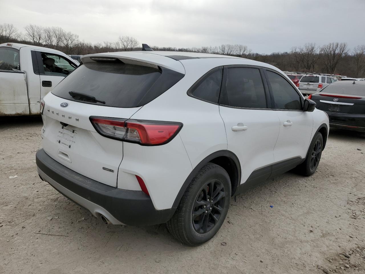 2020 Ford Escape - Image 3