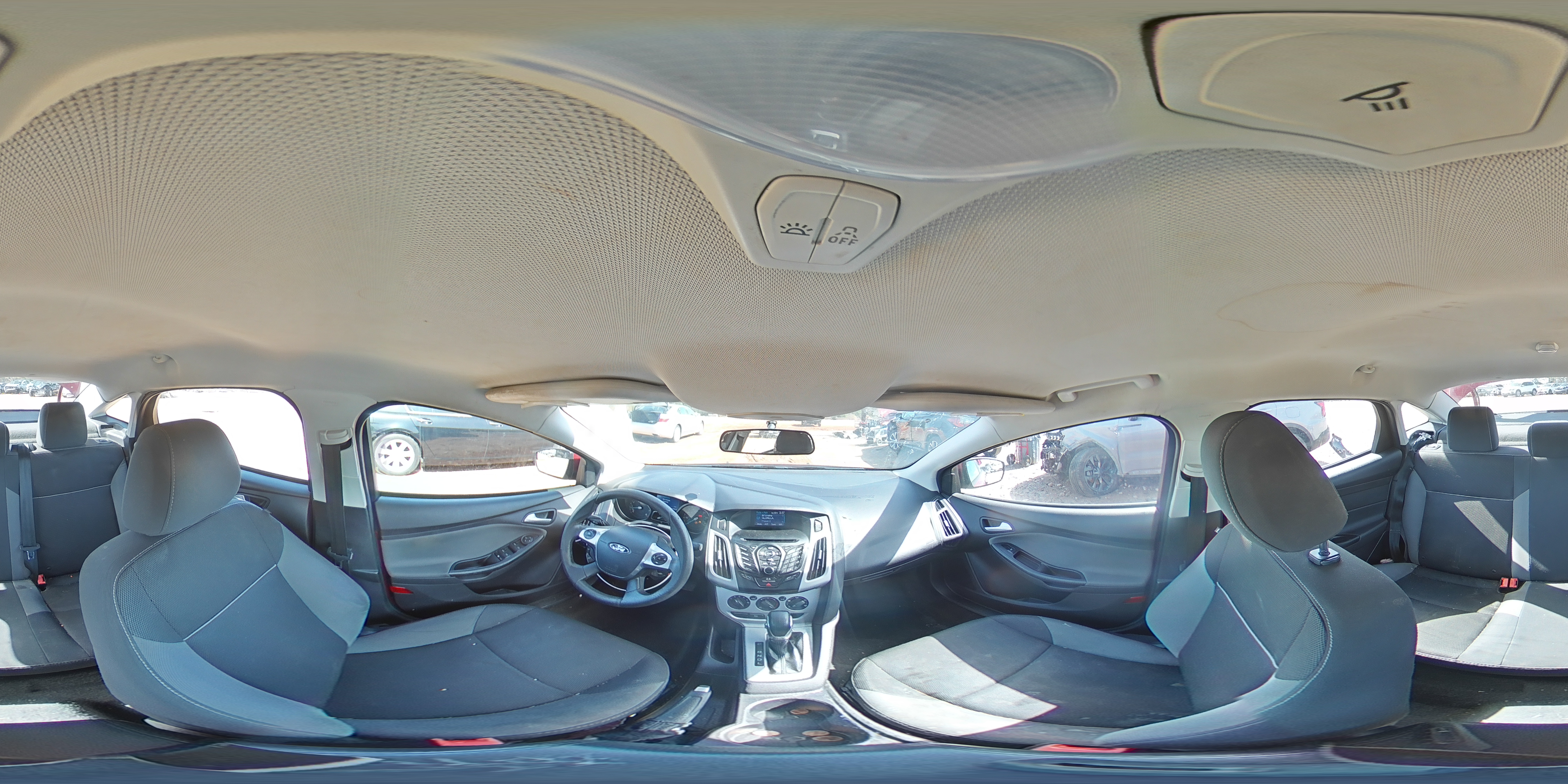 2014 Ford Focus - Image 12
