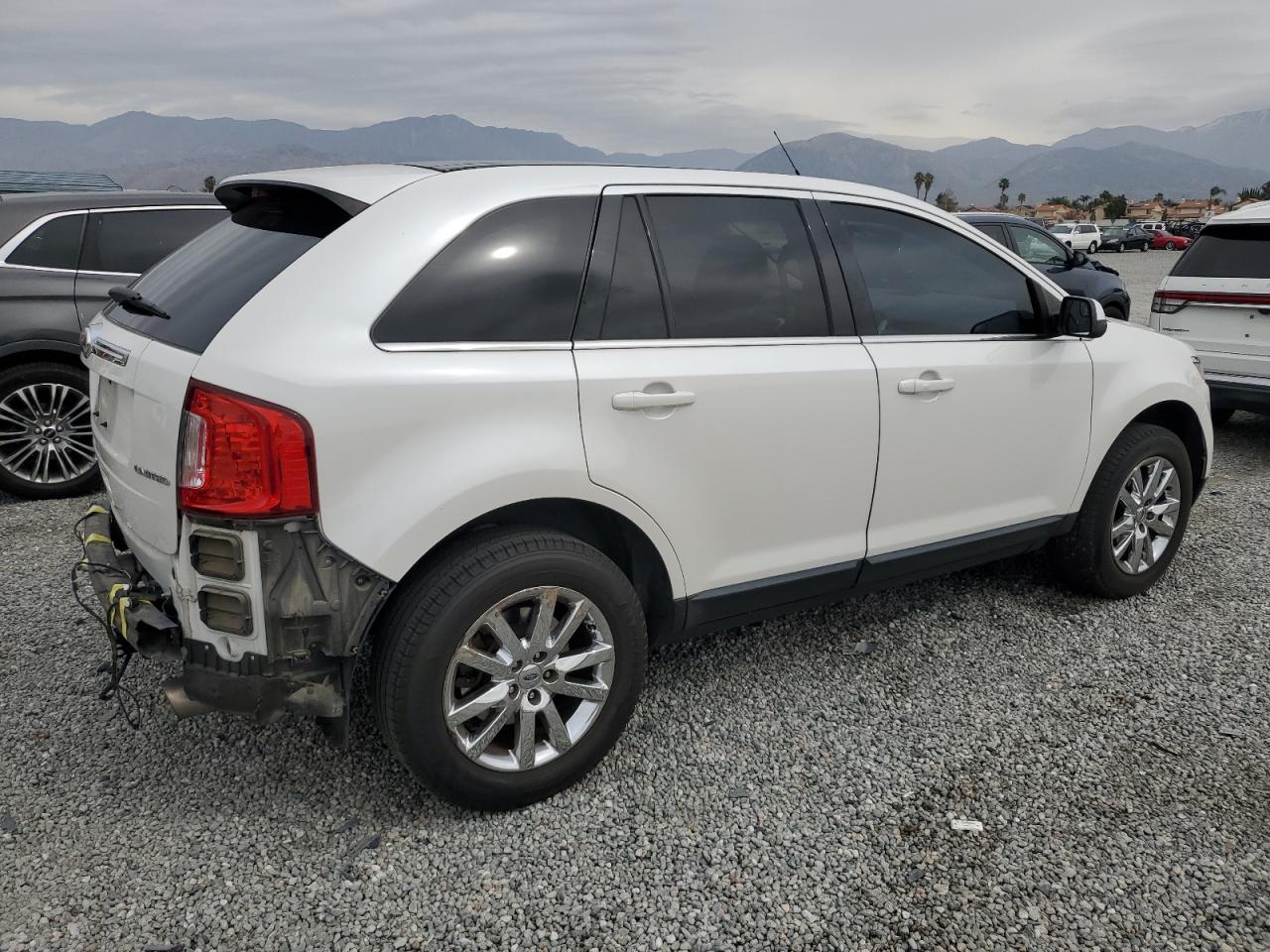 2014 Ford Edge - Image 3