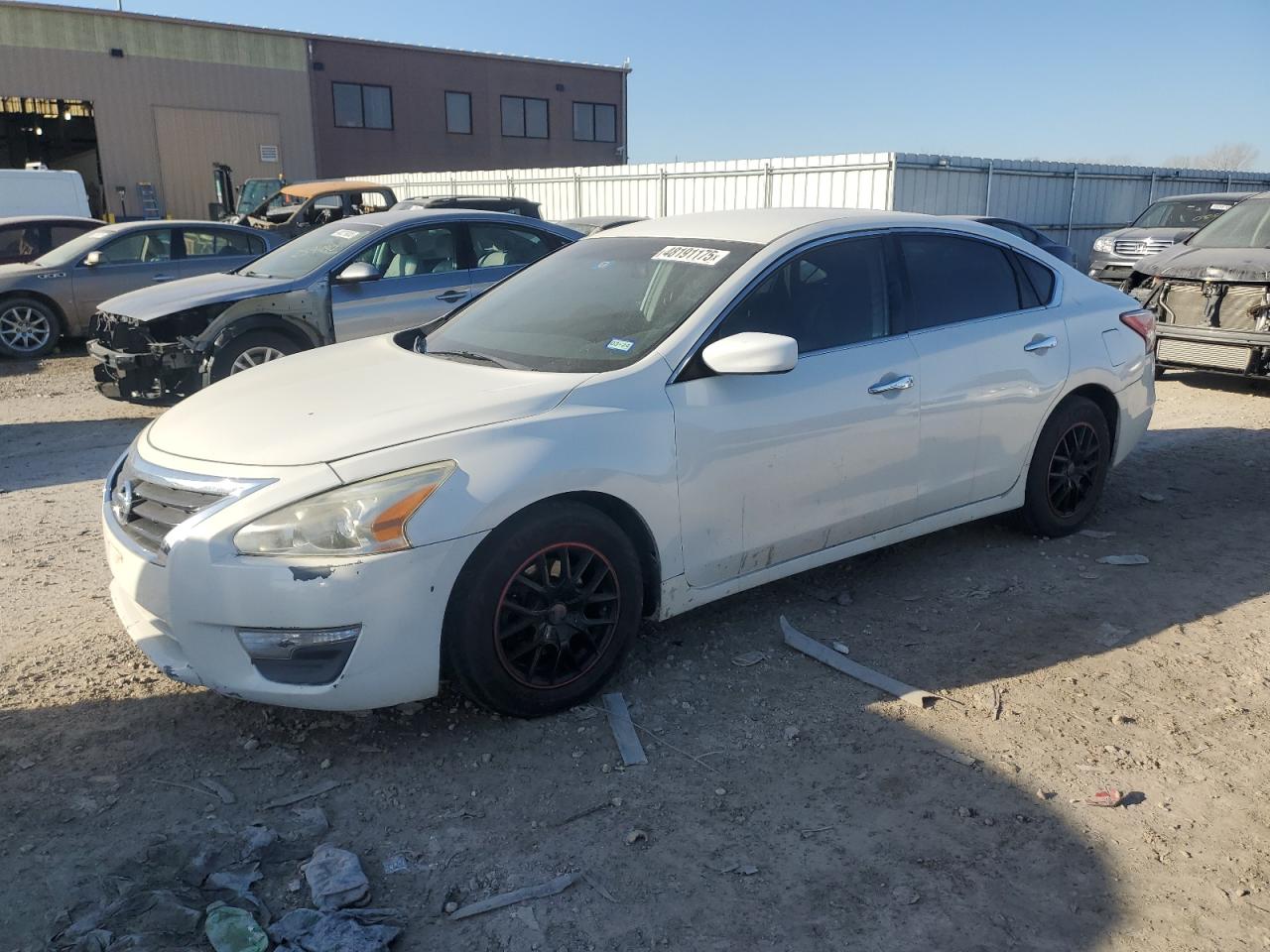 2013 Nissan Altima 2.5 for Sale in Kansas City, KS - Mechanical
