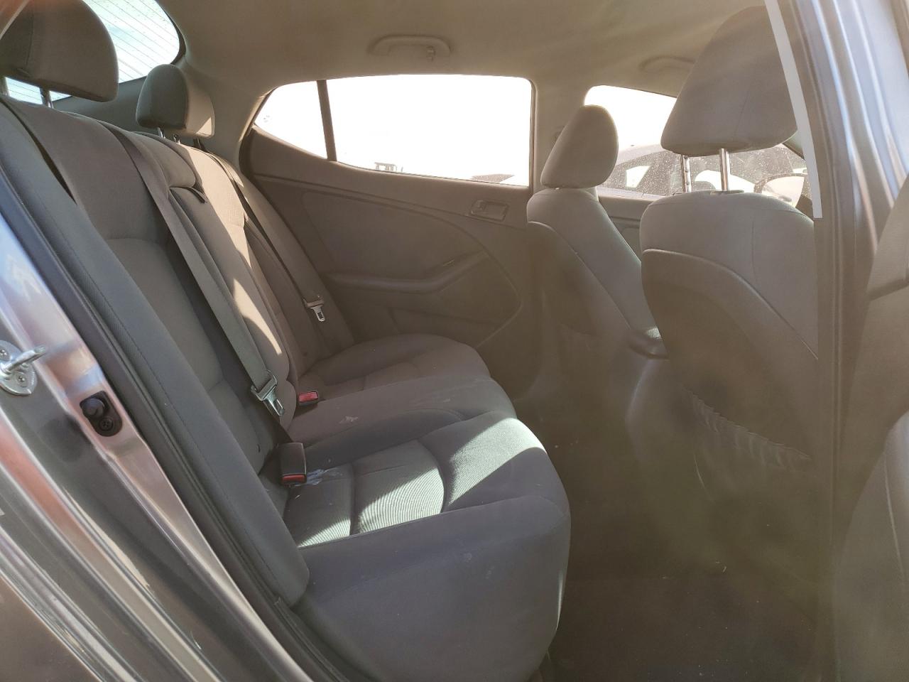 2015 Kia Optima - Image 10