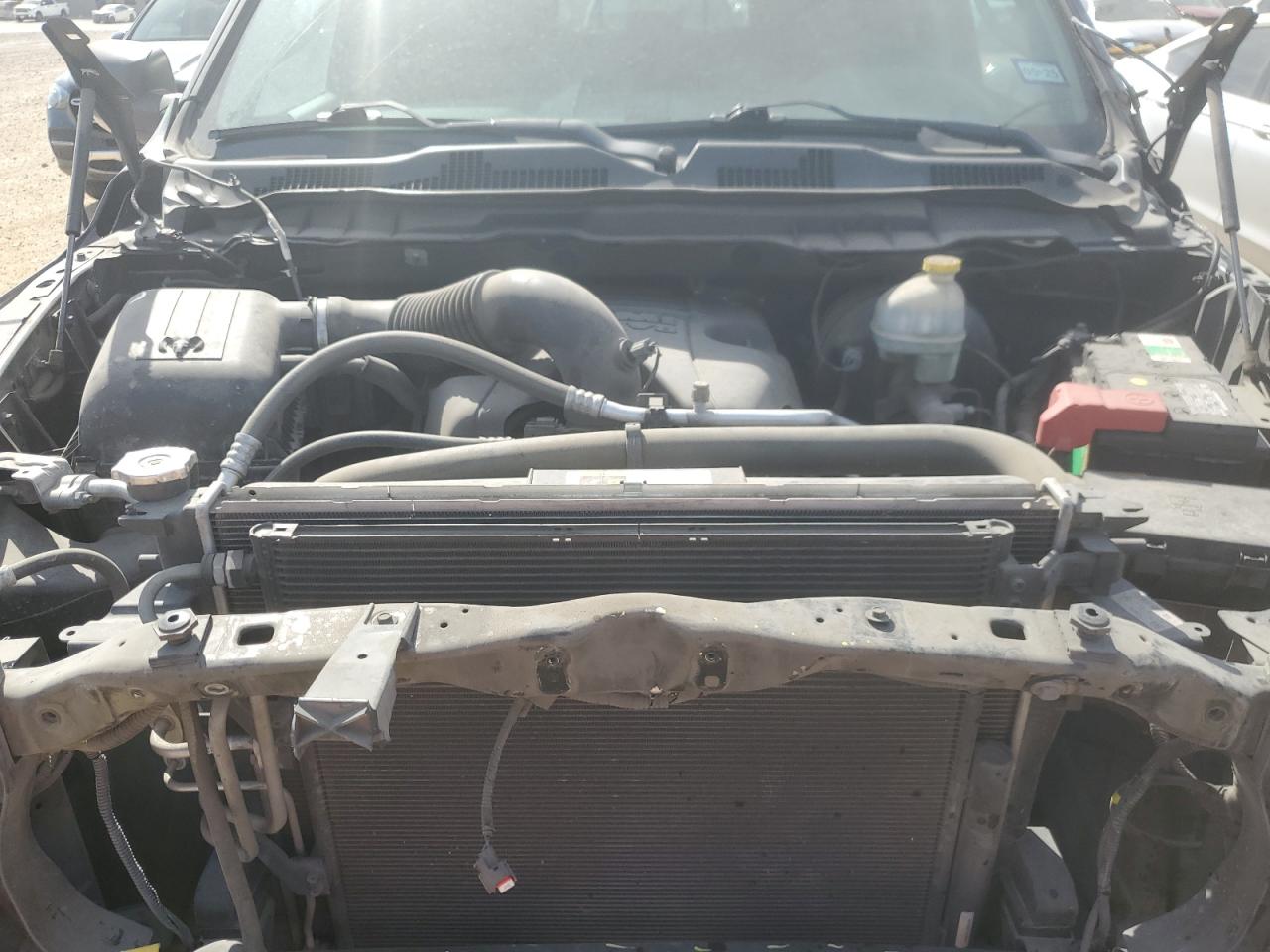 2015 RAM 1500 - Image 11