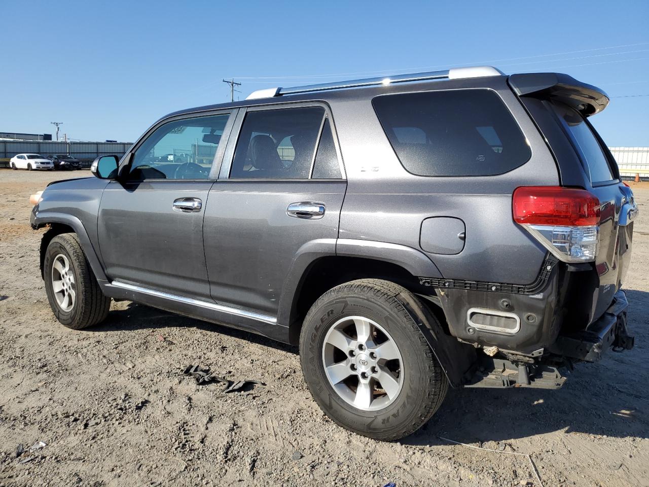 2013 Toyota 4Runner - Image 2
