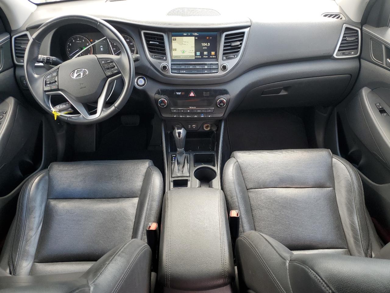2016 Hyundai Tucson - Image 8