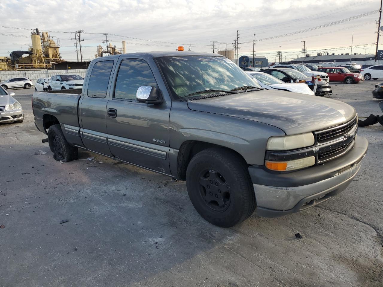 2001 Chevrolet Silverado - Image 4