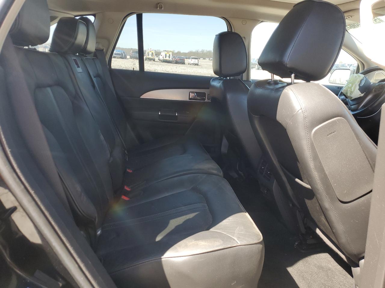 2013 Lincoln MKX - Image 11