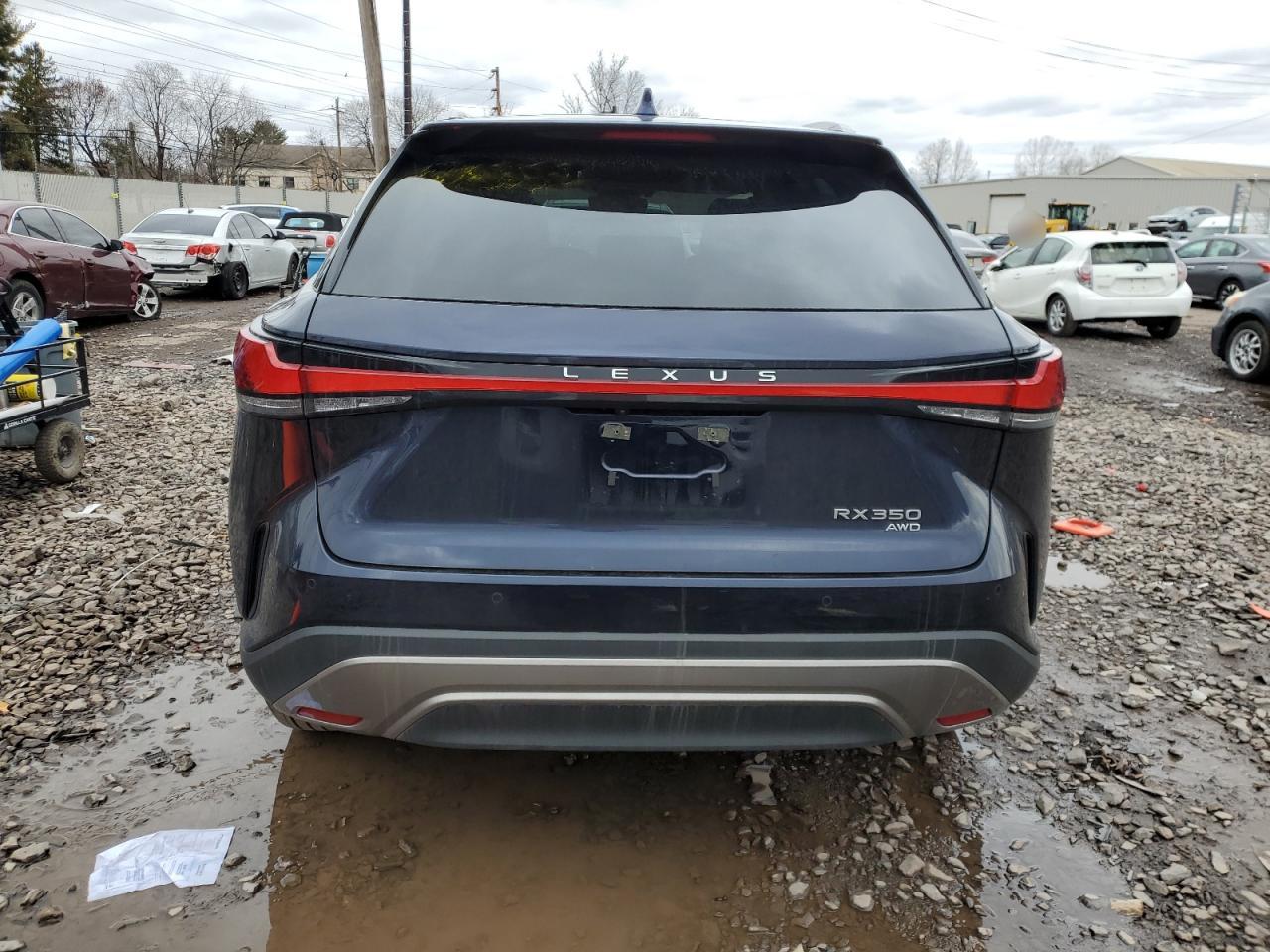 2024 Lexus RX - Image 6