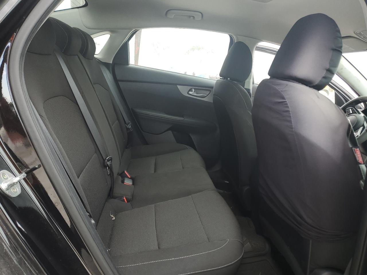 2019 Kia Forte - Image 10
