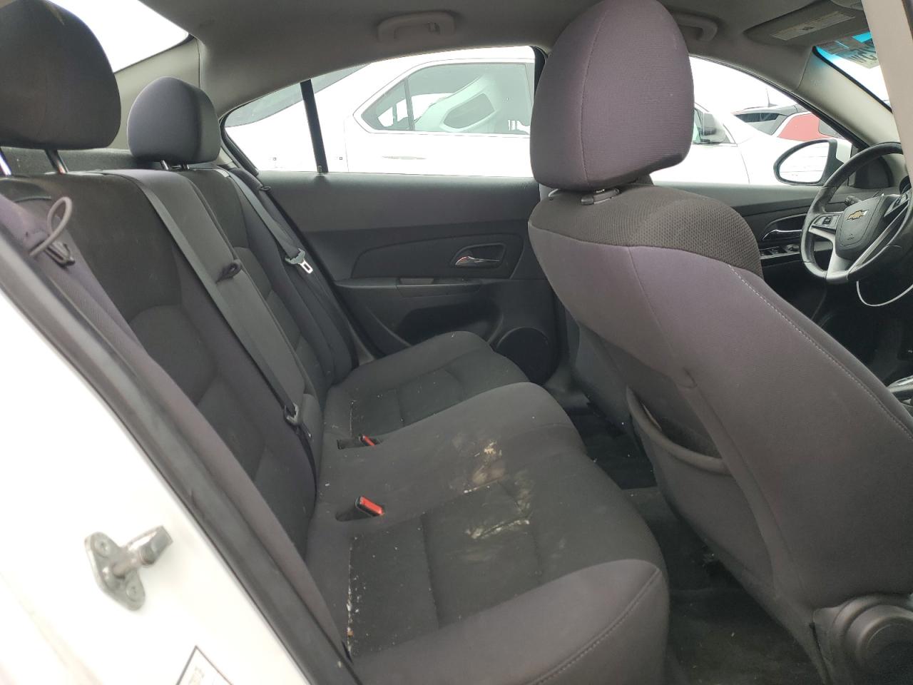 2013 Chevrolet Cruze - Image 10