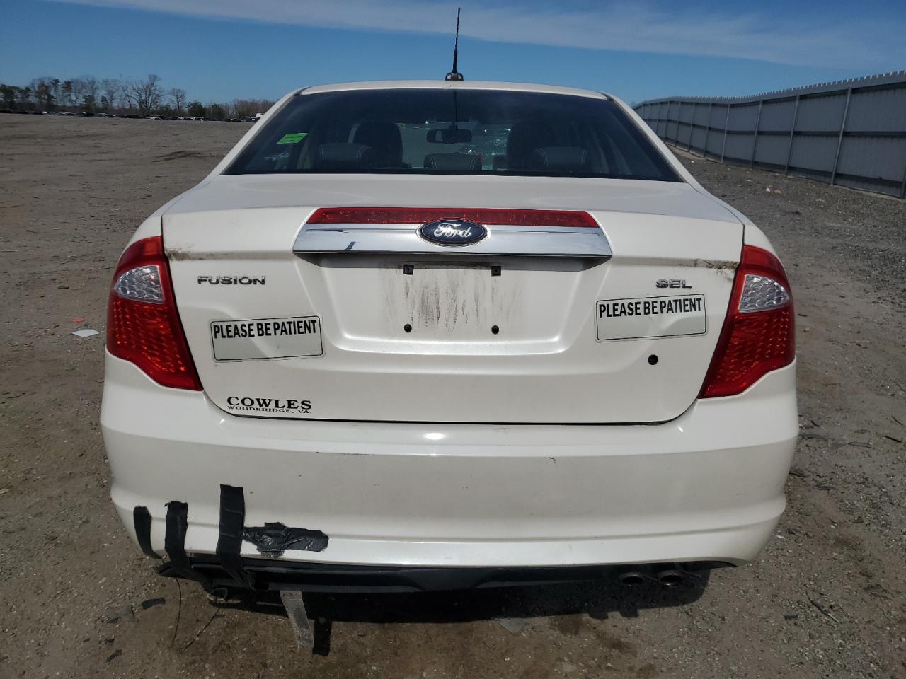 2010 Ford Fusion - Image 6