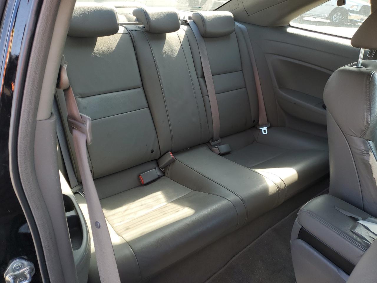 2009 Honda Civic - Image 10