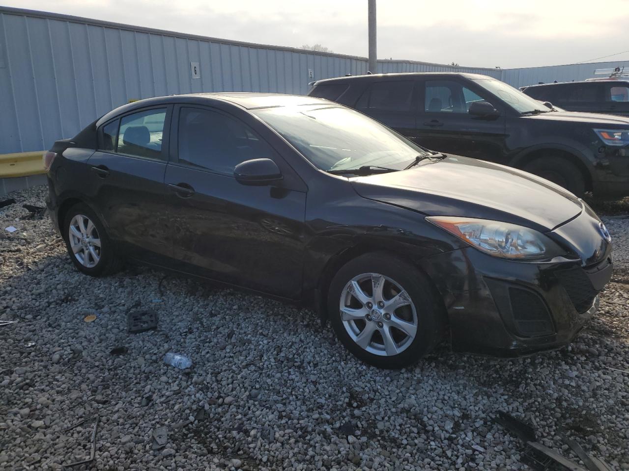 2011 Mazda 3 - Image 4