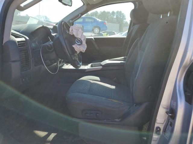  NISSAN TITAN 2014 Srebrny