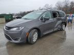 2020 Chrysler Pacifica Touring L na sprzedaż w Ellwood City, PA - Side